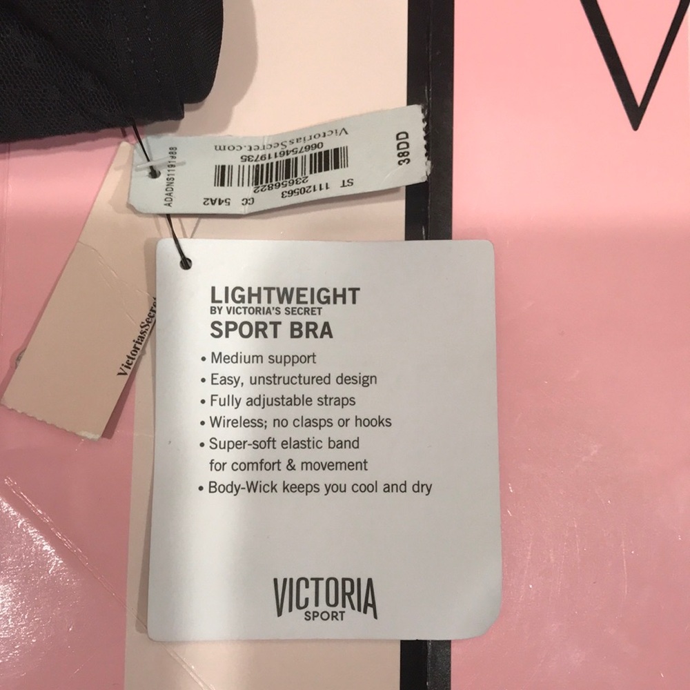 π Lightweight by Victoriaβs Secret Sport Bra - Picture 8 of 8